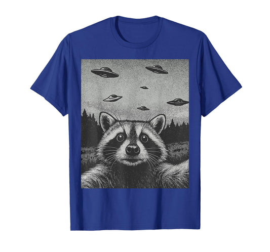 Racoon Selfie With Alien UFO Funny Racoons T-Shirt