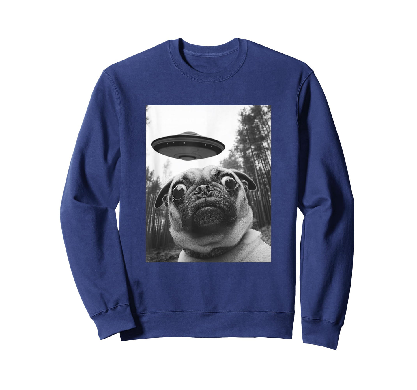 Funny Pug Selfie with UFO T-Shirt
