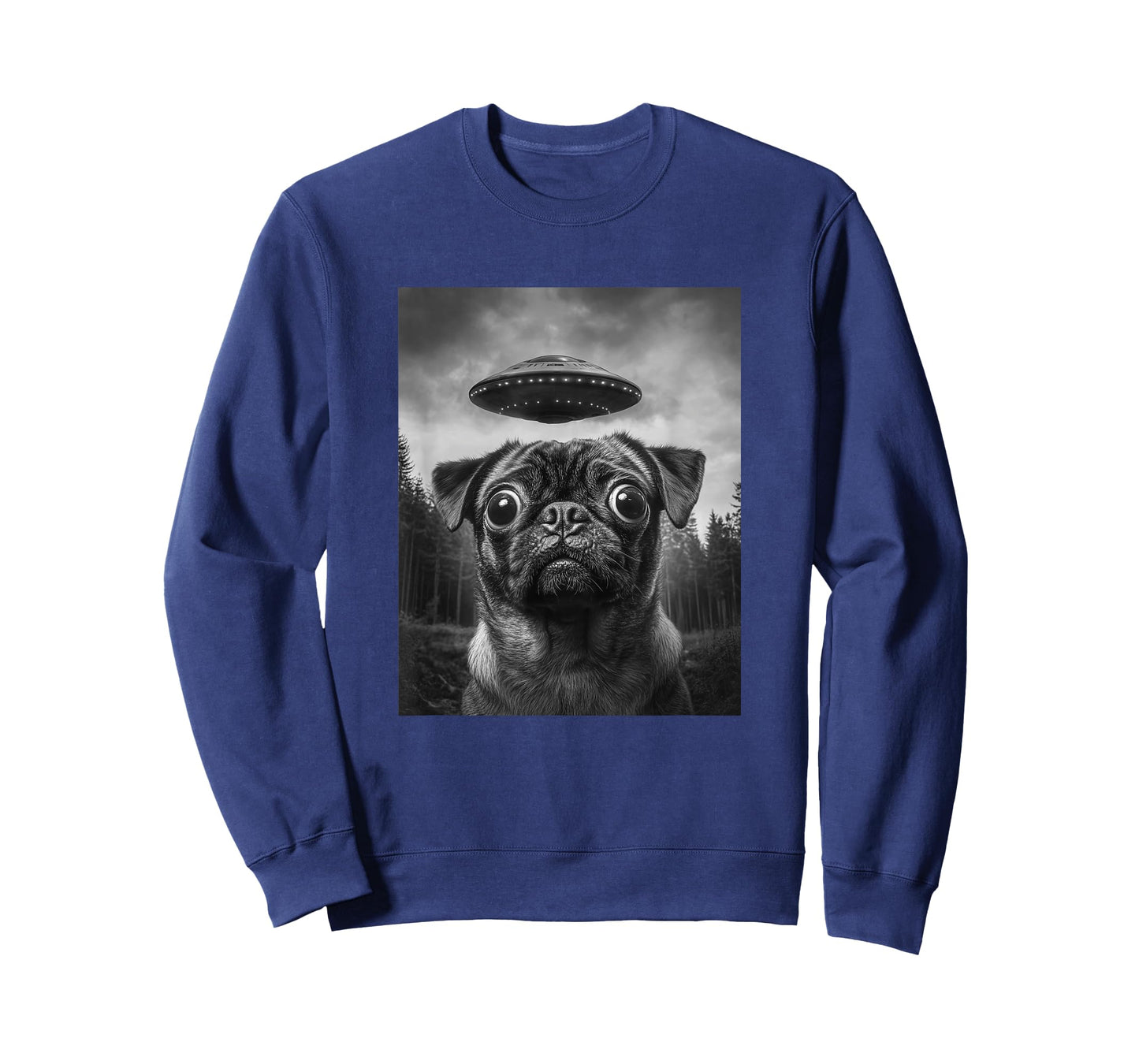 Funny Alien Pug Selfie with UFO T-Shirt