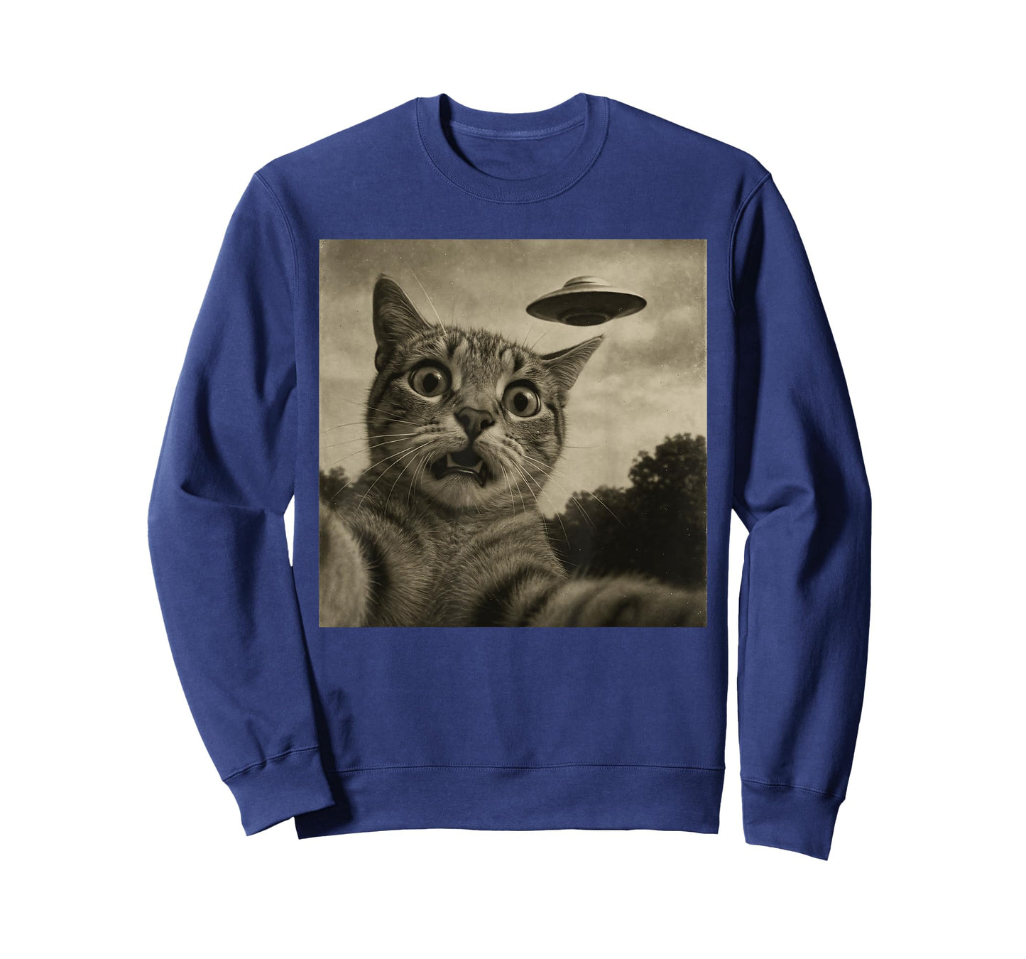 Funny Alien Cat Selfie with UFOs Idea Men Women Kids T-Shirt