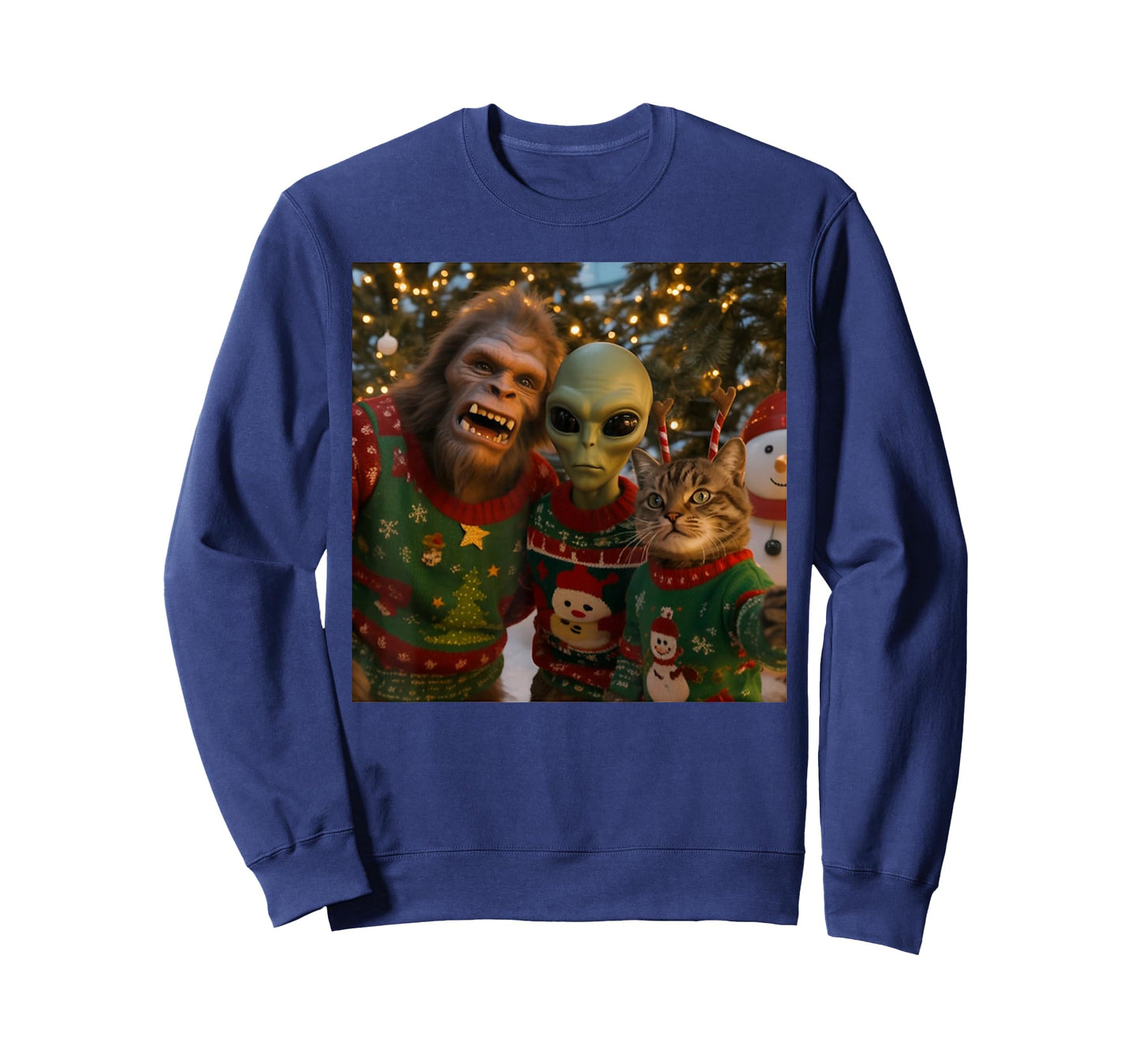 Funny Christmas Cat Selfie with Alien Ugly Sweater T-Shirt