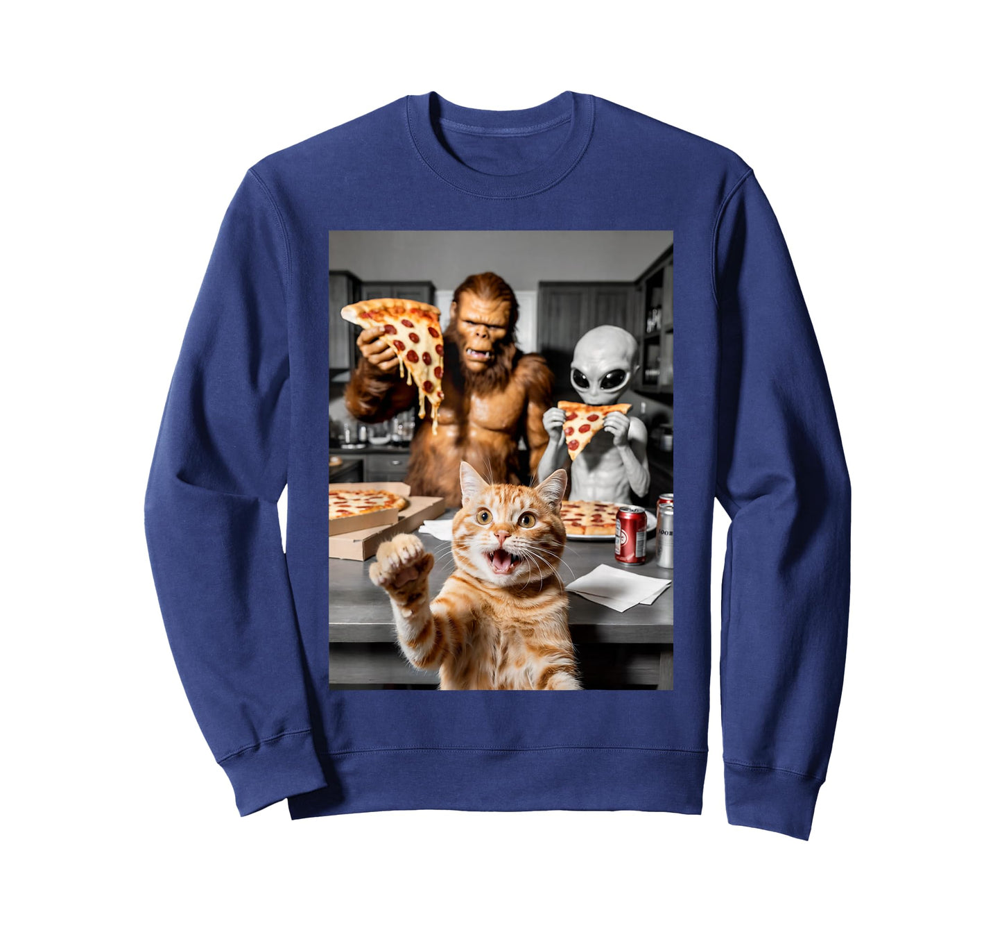 Cat Selfie Eating Pizza with Bigfoot Alien Funny Cat Graphic T-Shirt