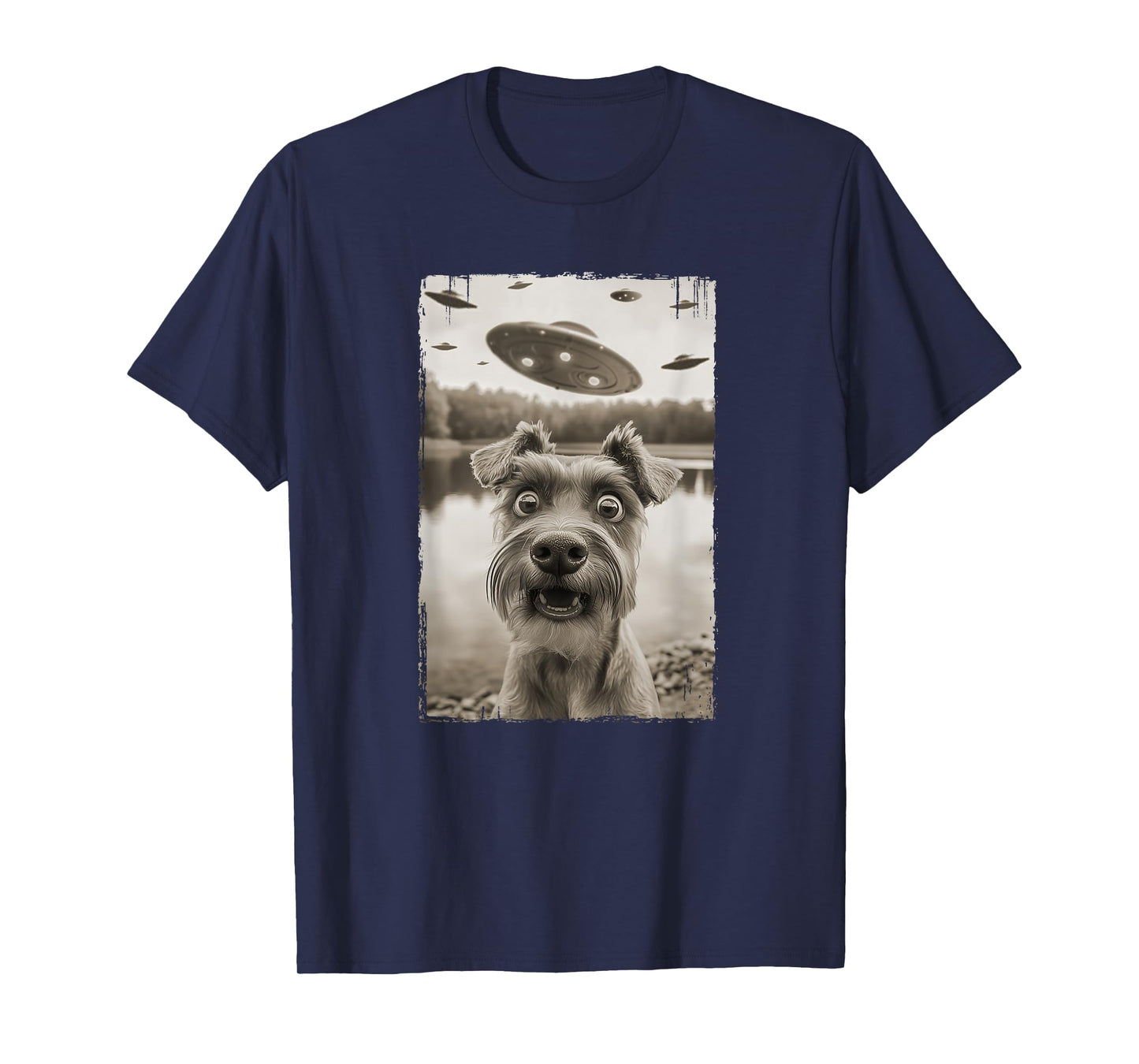 Retro Schnauzer UFO Encounters - Funny UFO Schnauzer Selfie T-Shirt