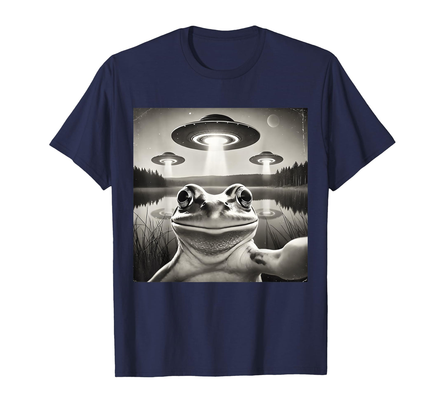 frgloverCo. Funny Frog Selfie UFOs Unisex T-Shirt - Black, Small, Short Sleeve, Cotton 100%