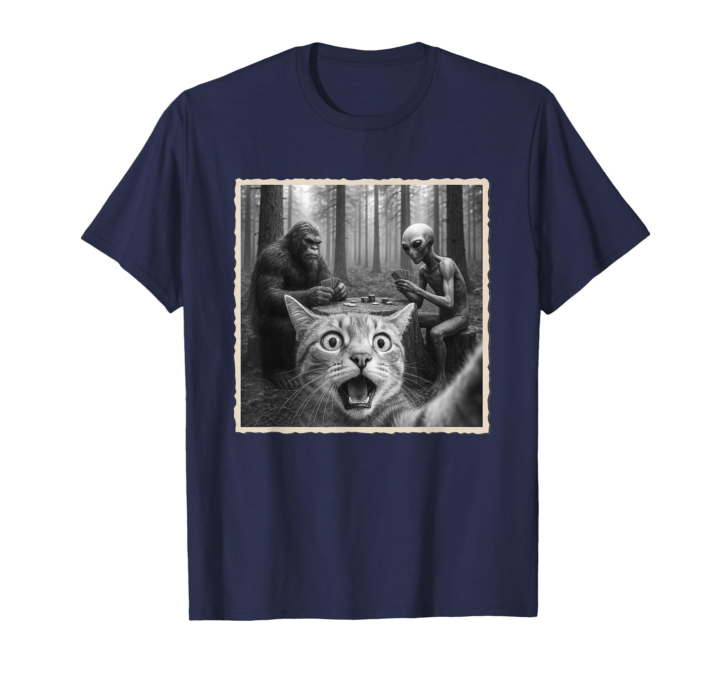 Cat Selfie With Bigfoot & Alien | Funny Scared Cat T-Shirt