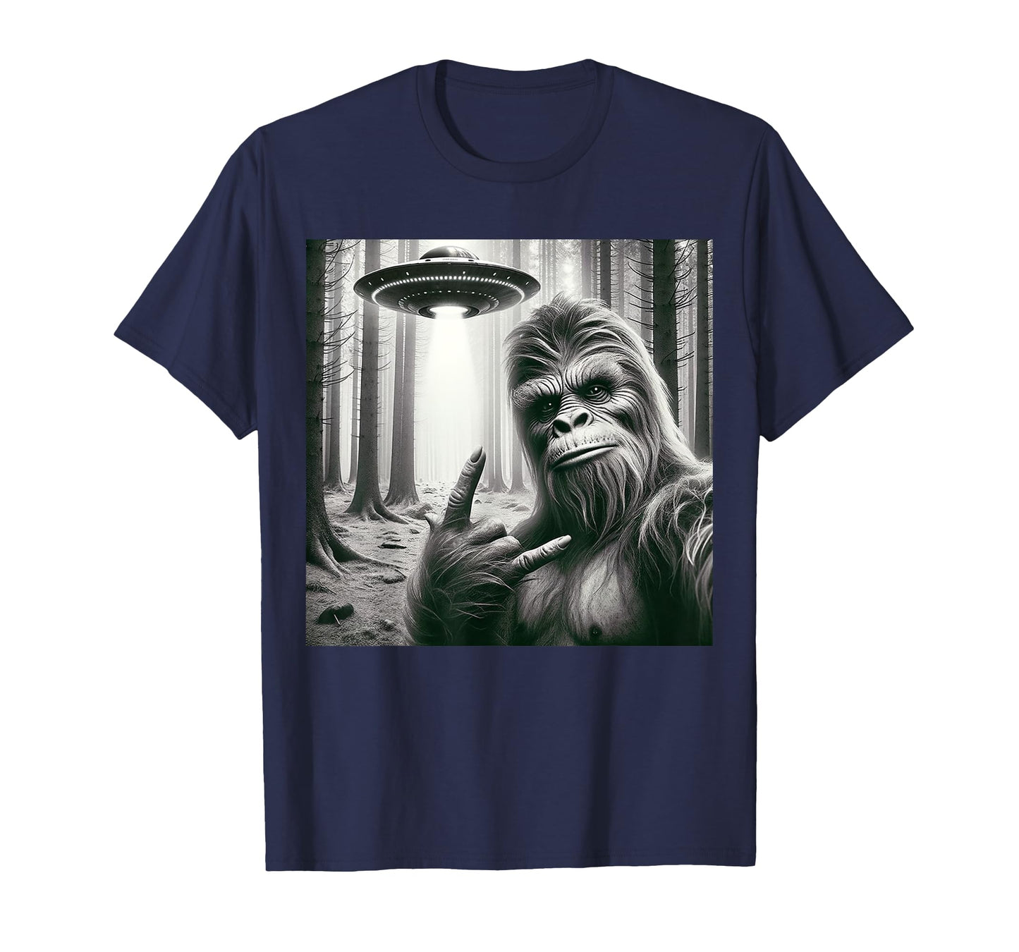 Funny Bigfoot Sasquatch Alien UFO Selfie Graphic Men Women T-Shirt