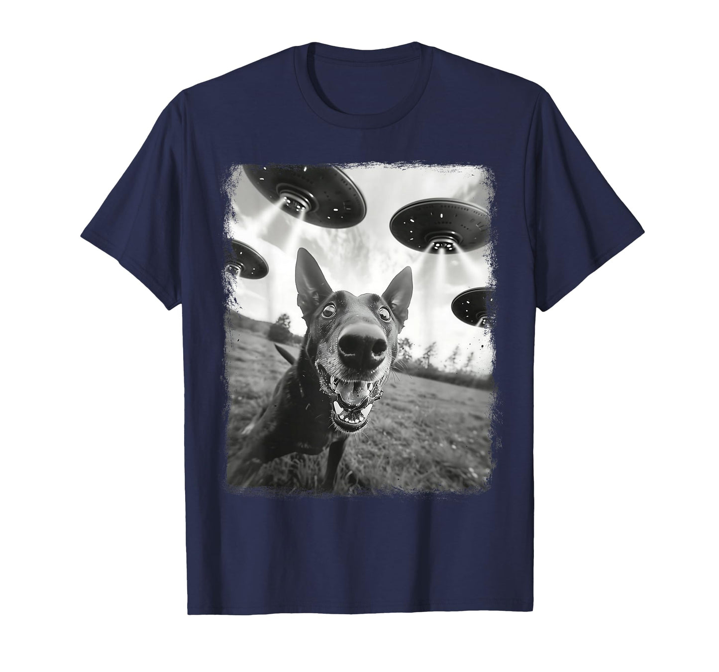 Belgian Malinois Dog UFO Alien Extraterrestrial Selfie T-Shirt