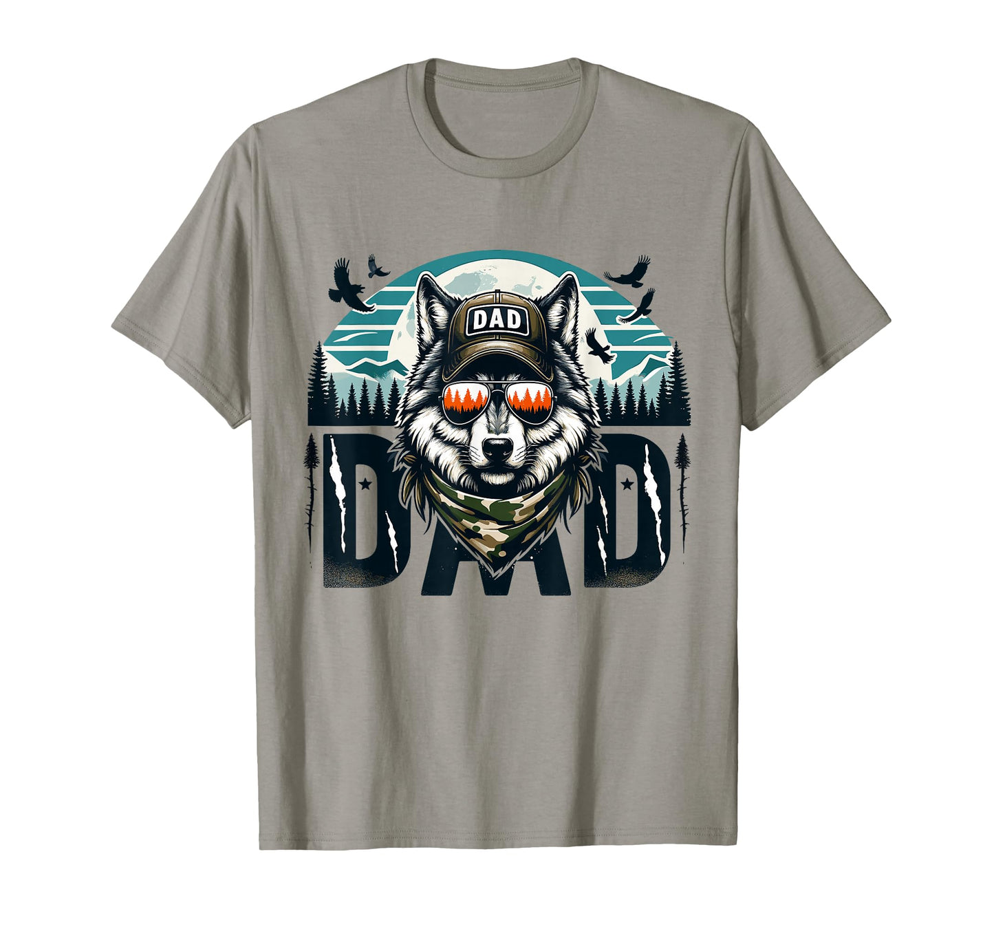 Funny Vintage Wolf Dad Wolf Lovers camping Daddy Fathers Day T-Shirt