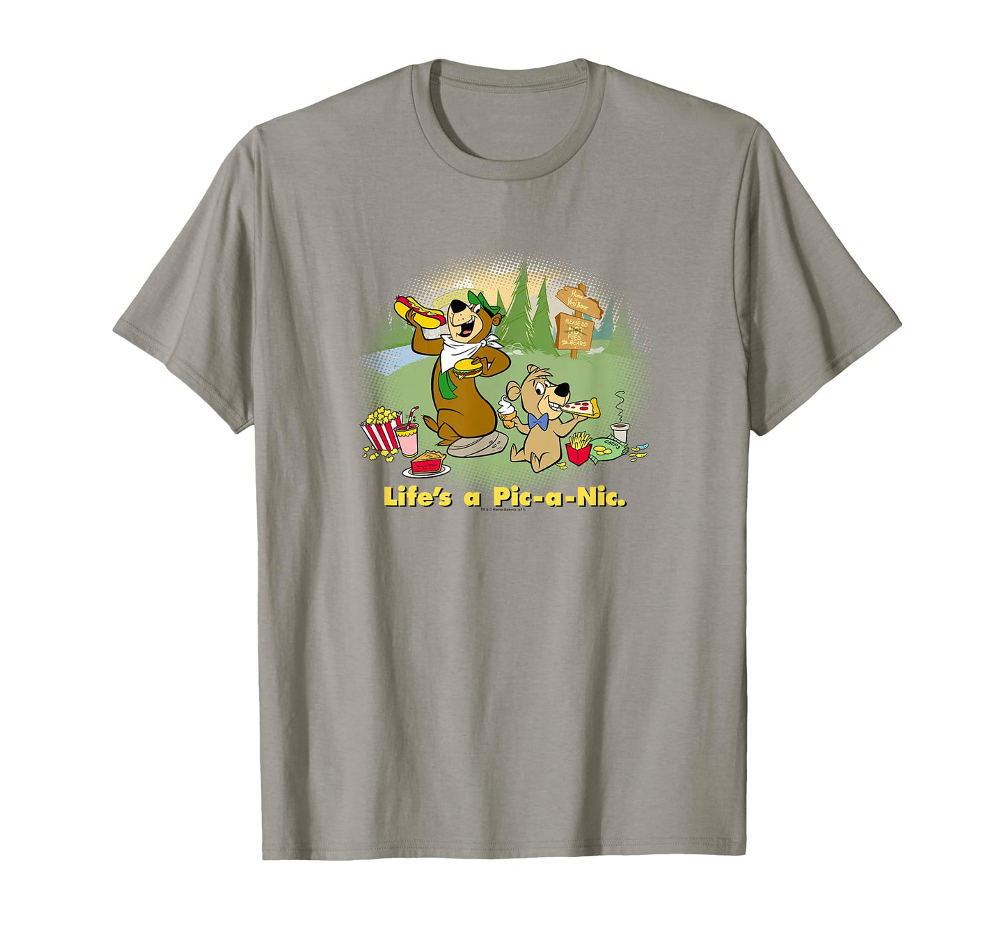 Yogi Bear Lifes a Pic-a-Nic T-Shirt Small