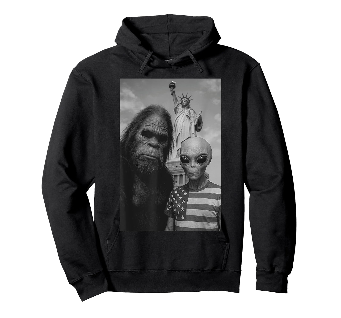 Retro Alien and Bigfoot Selfie Funny Alien Men Women T-Shirt
