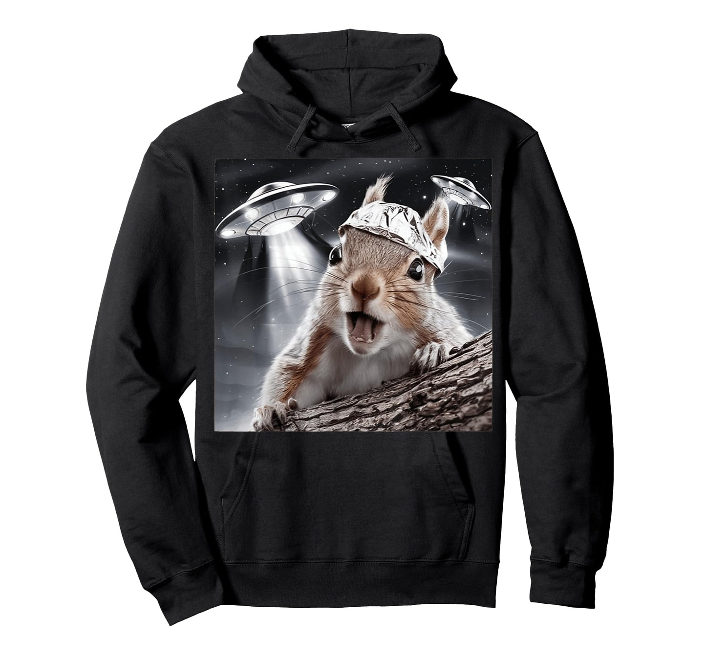 Funny Alien Squirrel Selfie Tin Foil Hat UFO Encounter Joke T-Shirt
