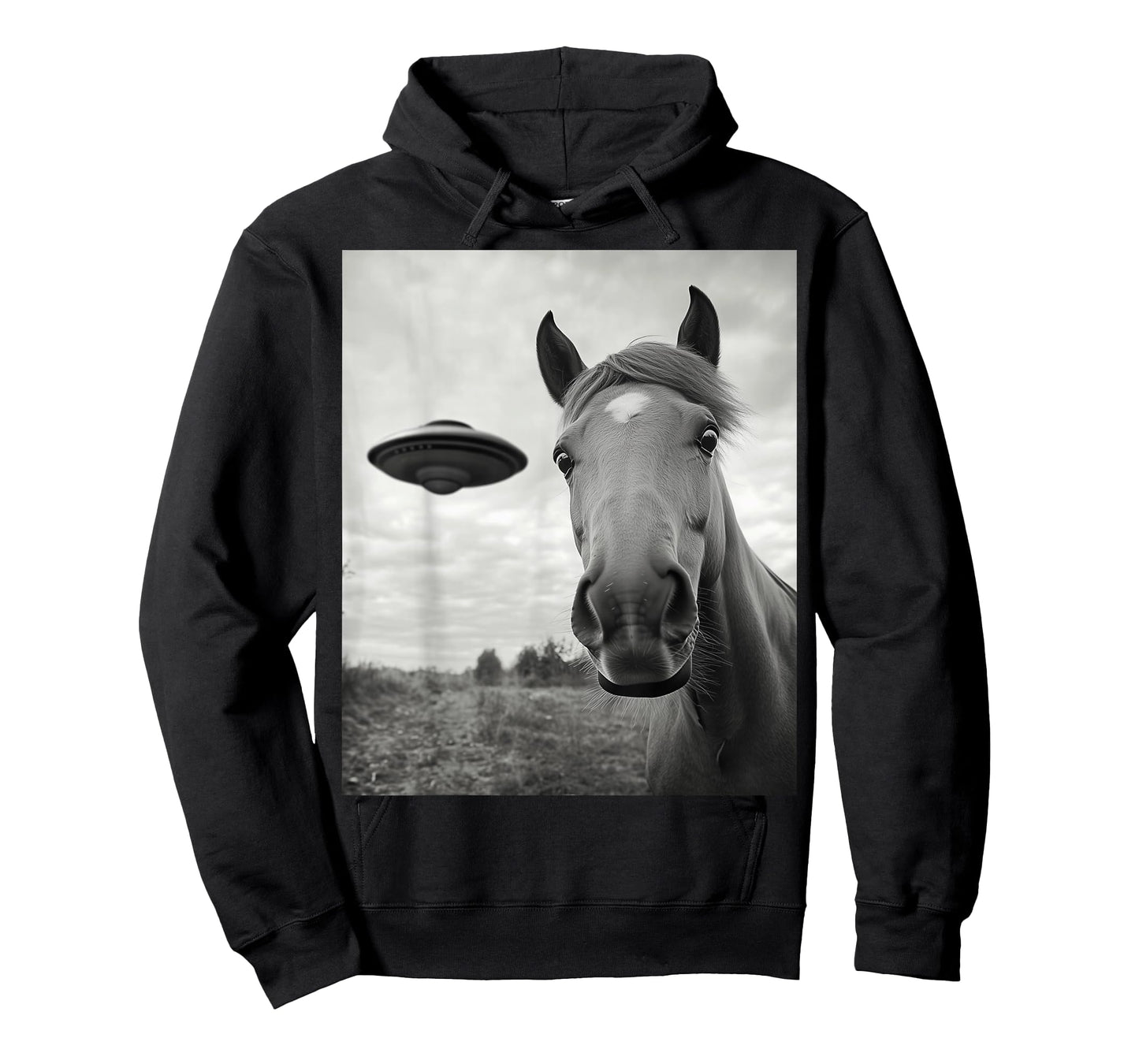 Funny Horse Selfie With Alien UFO Funny UFO Horse T-Shirt