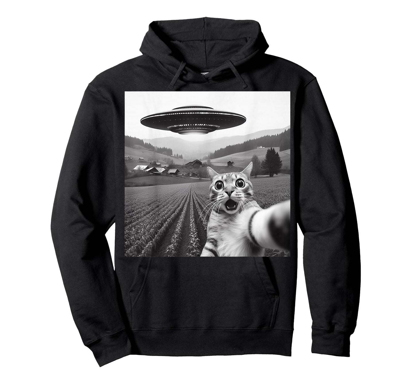 Cat Selfie With Alien UFO Funny Cat Gifts For Men Women Kid T-Shirt