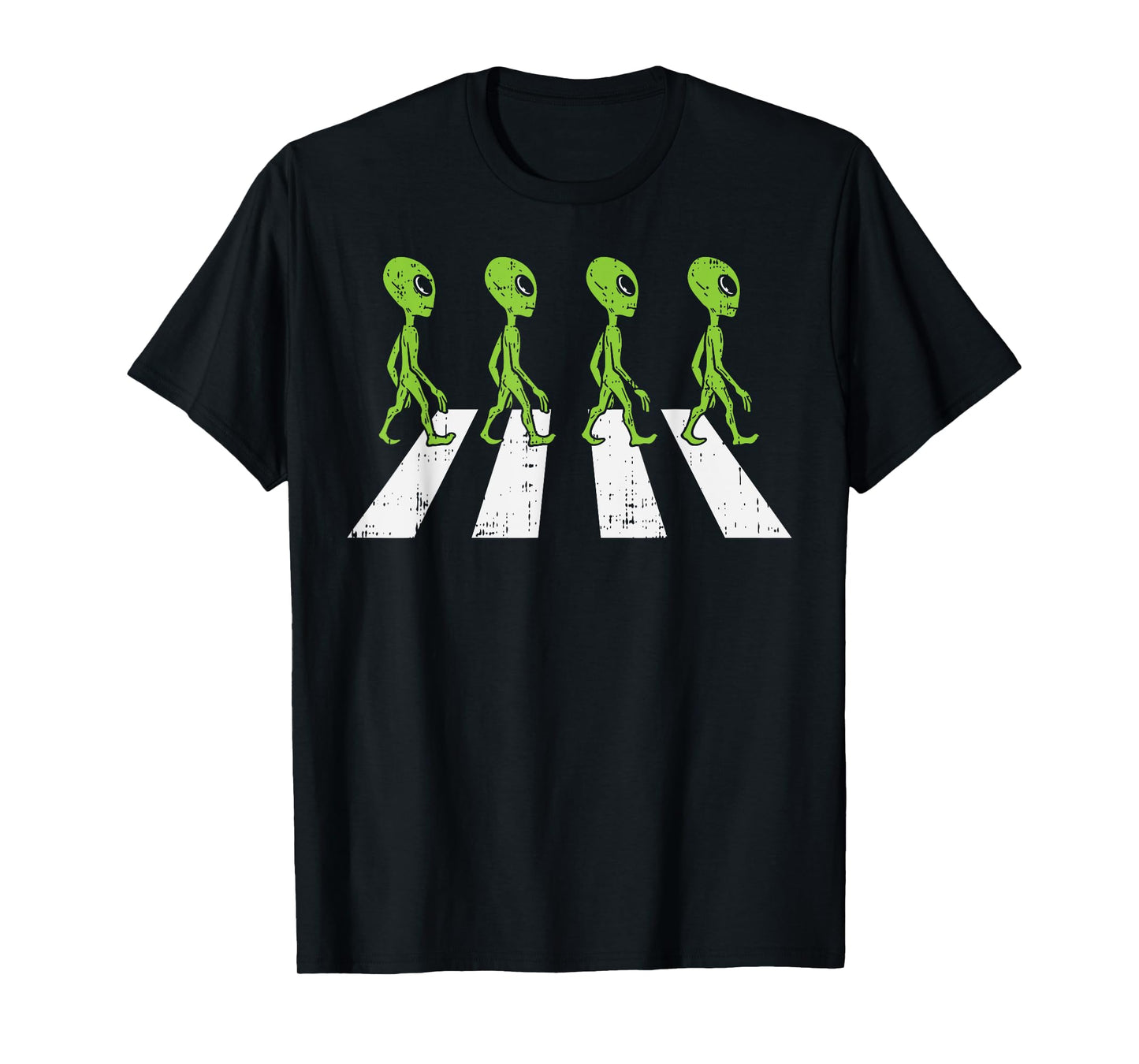 Aliens Crossing Road Funny Crosswalk Pun Space Lover Gift T-Shirt
