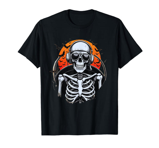 Skeleton pilot | Halloween airplane | Halloween pilot T-Shirt