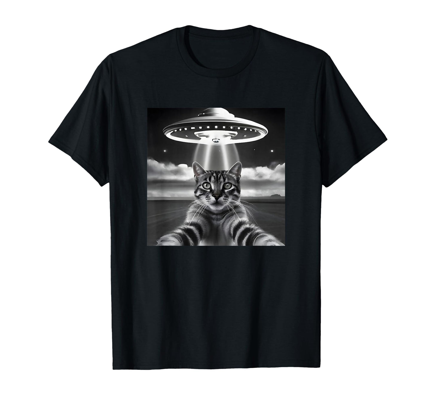 Cat UFO Selfie Funny Alien Invasion Retro Classic Photo T-Shirt