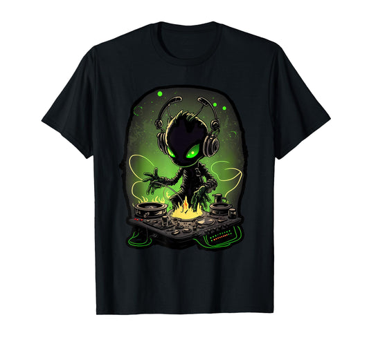 Astronaut Alien DJ, Alien DJing in Space, EDM Alien Rave T-Shirt