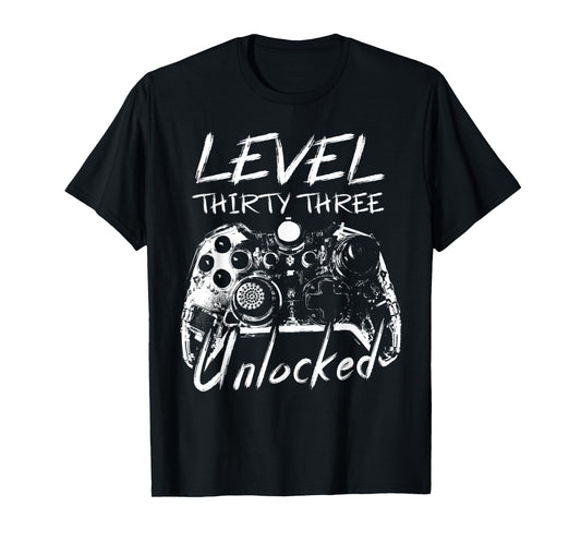 Level 33 Unlocked 33 Years Old Vintage Gamer 33rd Birthday T-Shirt