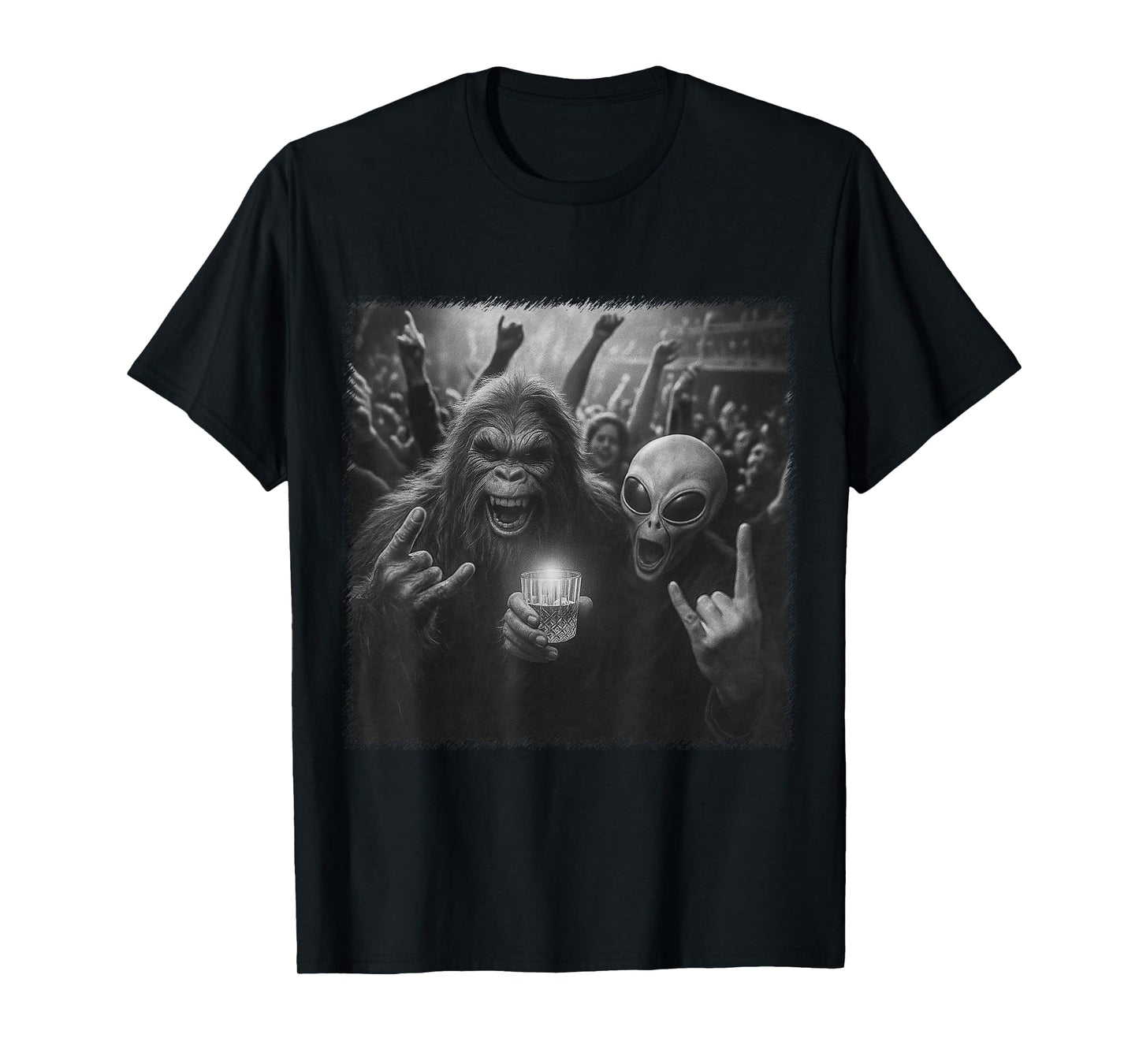 Funny bigfoot and alien party concert rave T-Shirt