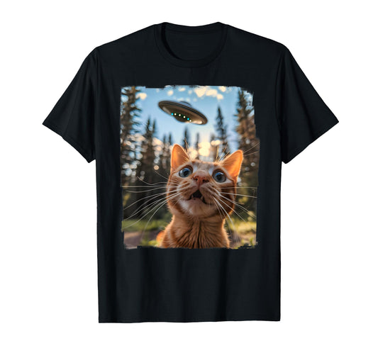 Extraterrestrial Encounter: Cat Selfie with Alien UFO Men Women Kids T-Shirt