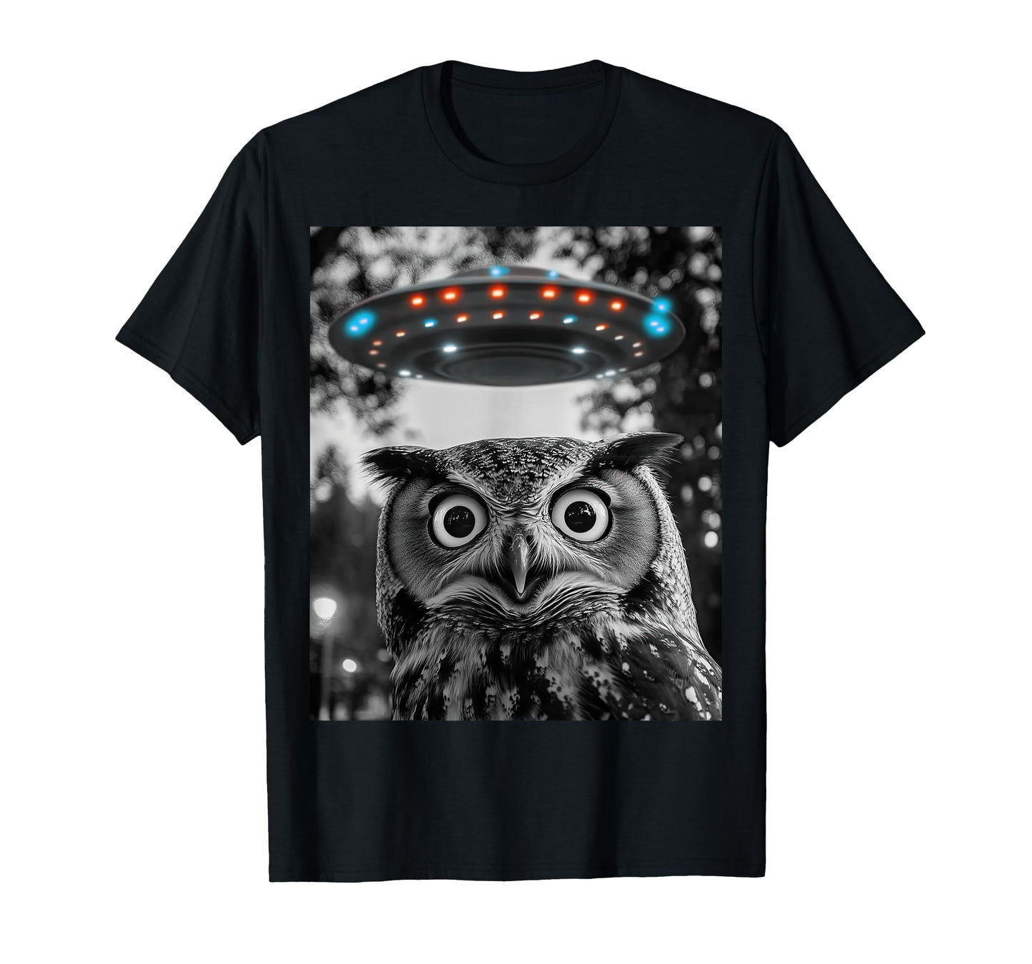 Owl Selfie With Alien UFO Men Women Boys Girls Kids T-Shirt