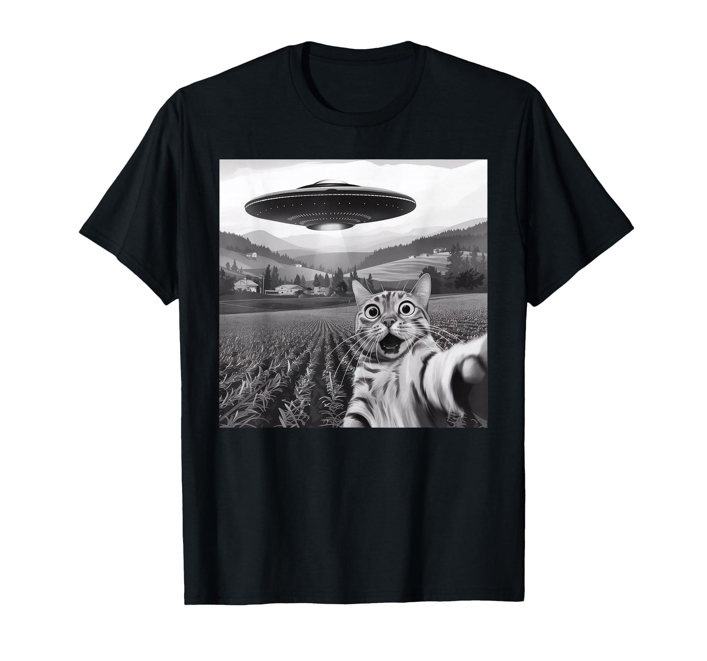 Cat Selfie With Alien UFO Cat Gifts For Men Women Kid T-Shirt