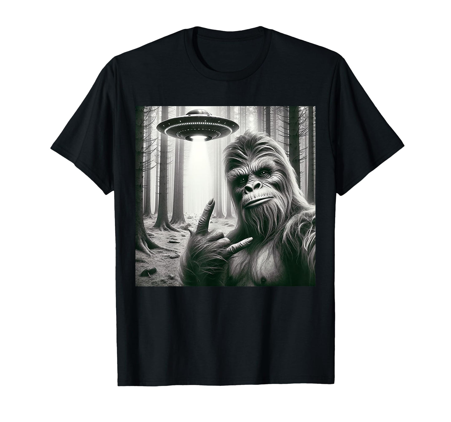 Funny Bigfoot Sasquatch Alien UFO Selfie Graphic Men Women T-Shirt