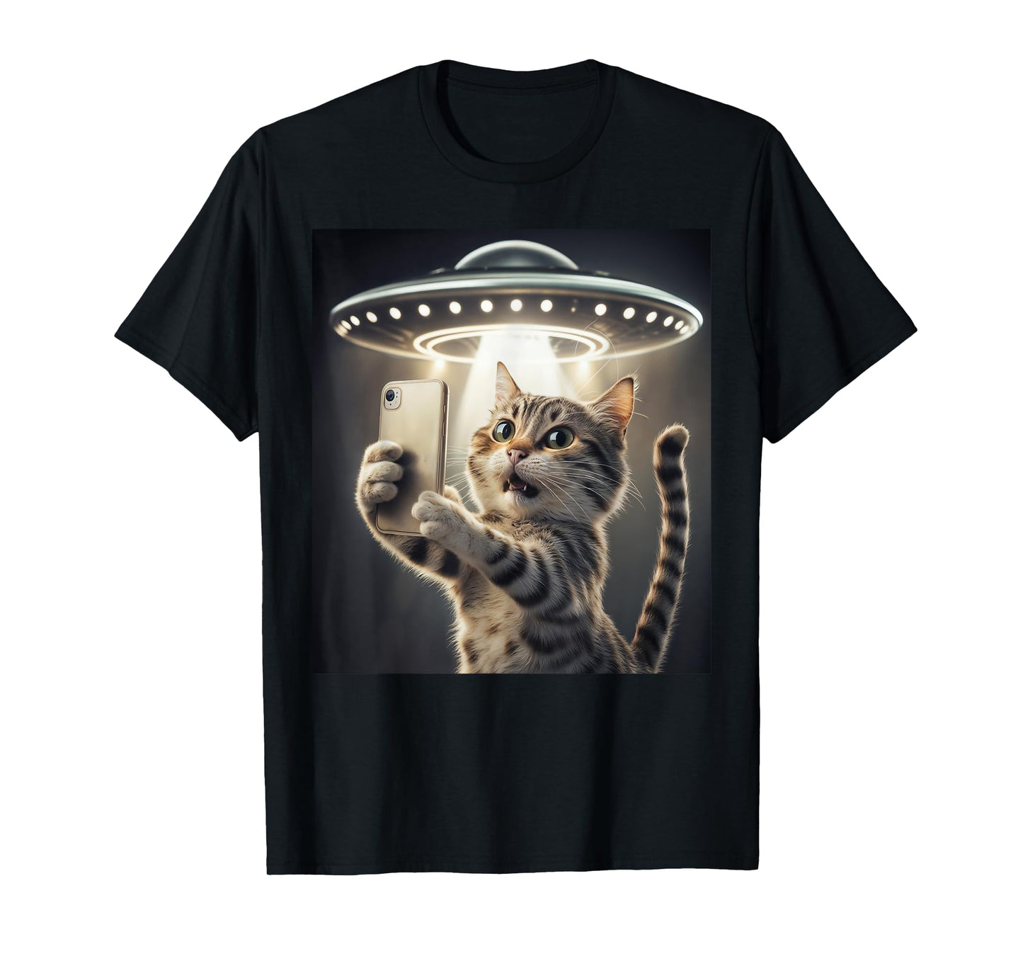 Cat Taking A Selfie With A UFO Cute And Funny T-Shirt