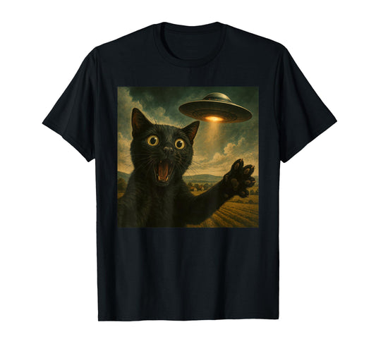 Black Cat Selfie With Alien UFO Funny Cat T-Shirt