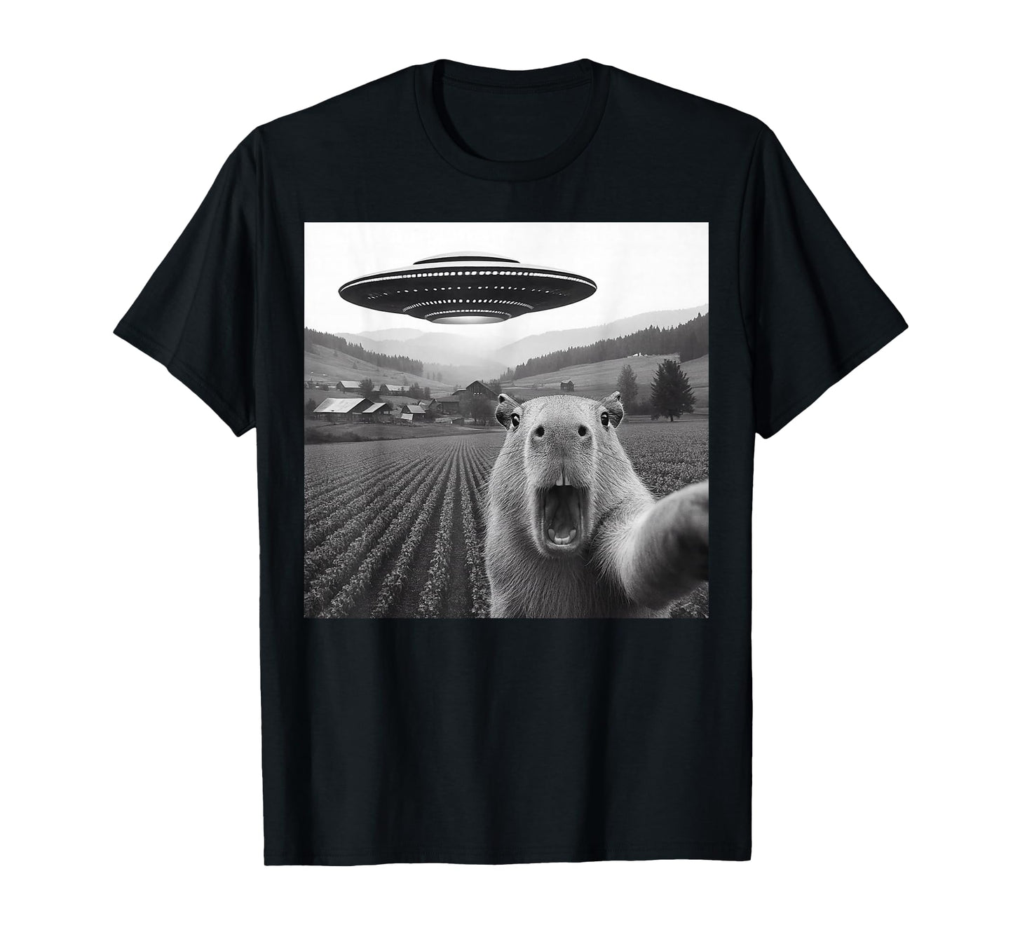 Capybara Selfie with Alien Funny Capybaras Men Women Kid T-Shirt